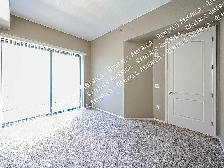 17 W Vernon Ave #307 — Photo 16