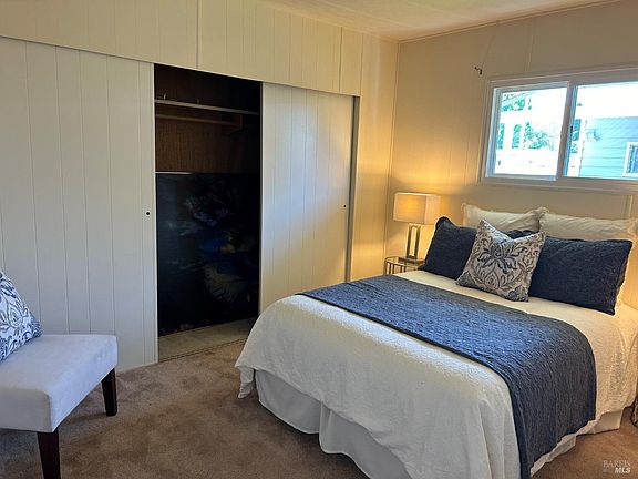 3rd image of 713 Seville Way