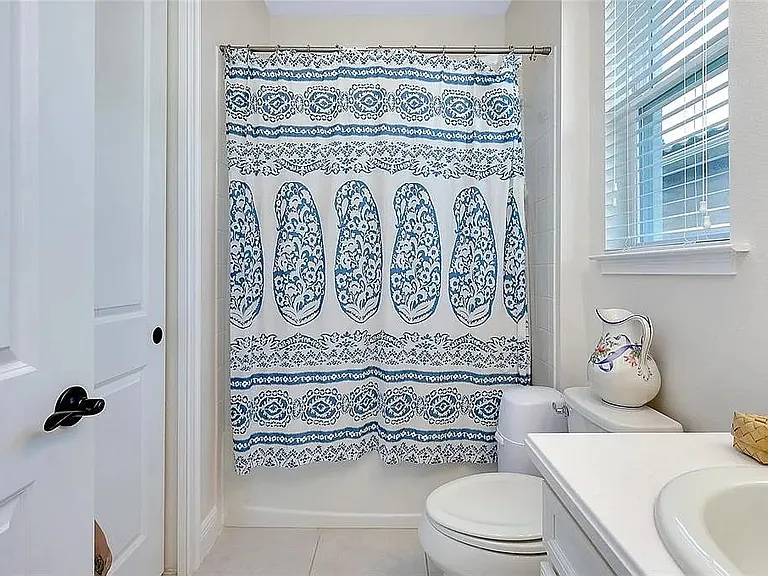11560 Tapestry Ln — Photo 7
