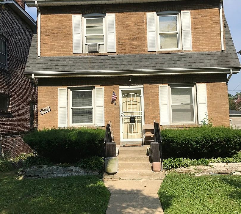 1st image of 10115 S Bensley Ave