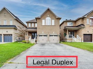 8 Charlemagne Ave, Barrie, ON L4M 0A9