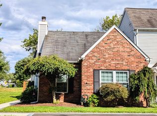 2 Lawry Ct, East Brunswick, NJ 08816