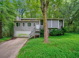 4098 Valley Brook Rd, Snellville, GA 30039