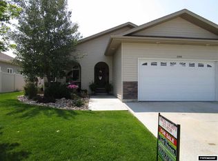 6208 Coronado Dr, Casper, WY 82609