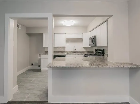 5311 Fleetwood Oaks Ave #172, Dallas, TX 75235