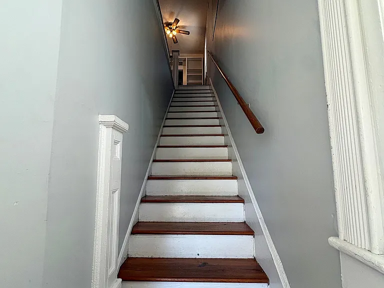406 S 5th Ave #UP — Photo 4