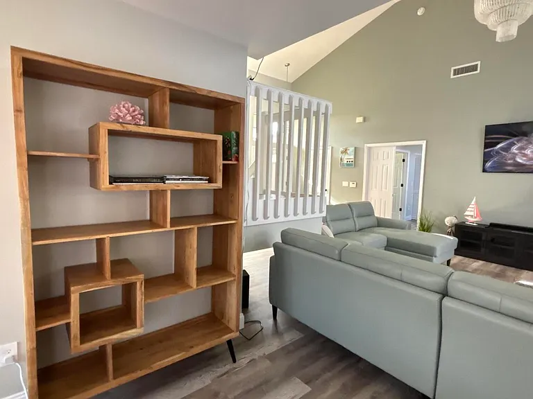 12989 Meadowbreeze Dr — Photo 18