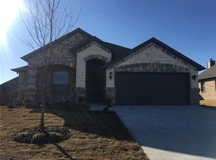 414 Valley Brook Ct, Waxahachie, TX 75165