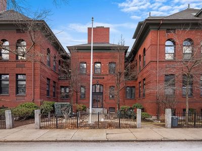 88 Park Ave APT 206, Arlington, MA, 02476