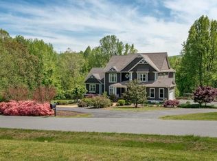 190 Blue Springs Ln, Charlottesville, VA 22903