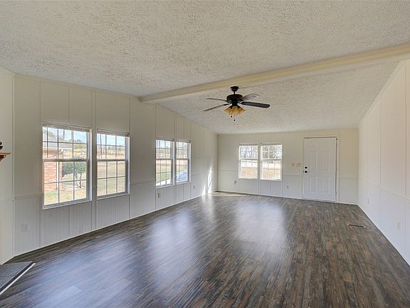 5th image of 3517 River Rd