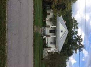206 N Willow Ave, Erwin, TN 37650