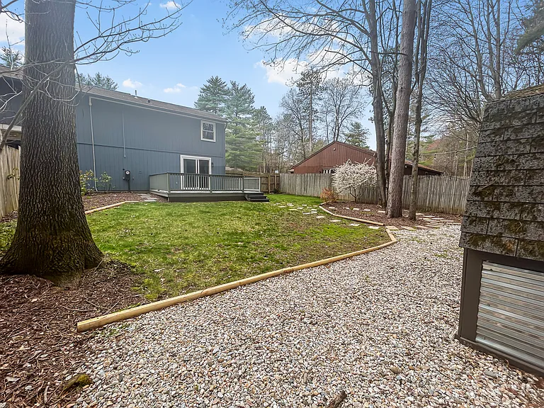 72 Pepperbush Pl — Photo 28