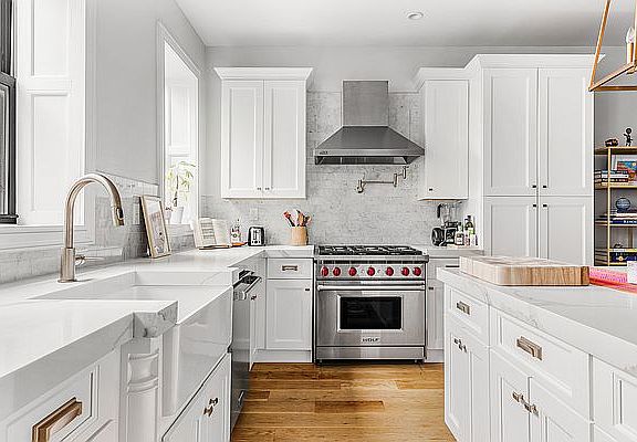 3rd image of 431 Eastern Pkwy APT 2