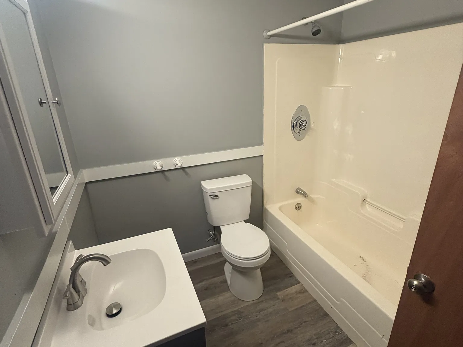 1017 Pine Street - 1N — Photo 3
