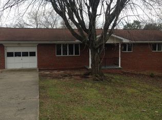 2085 Mount Vernon Rd, Hurricane, WV 25526