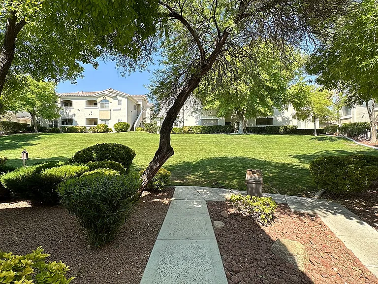 1501 Cardinal Peak Ln #202 — Photo 17