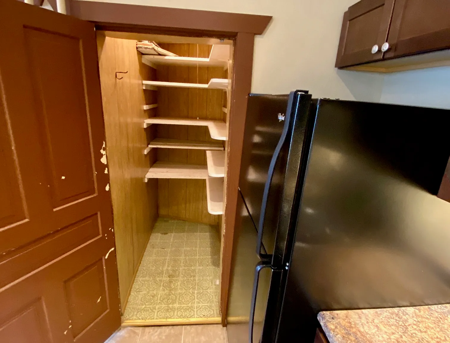 5 bed, $2,000 — Photo 3