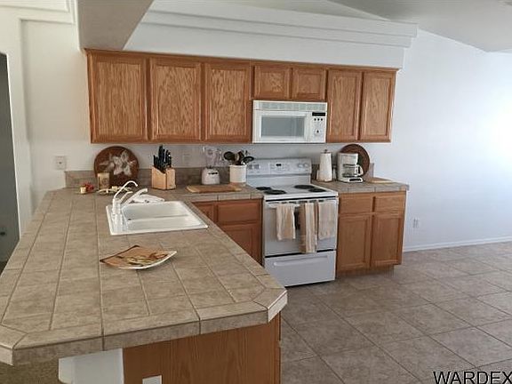 4th image of 3278 Crestwind Dr