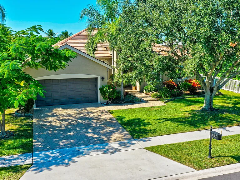 21707 Abington Ct — Photo 67