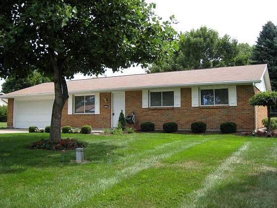 1st image of 238 Eastwood Dr