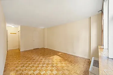 Rented by RELO REDAC INC.