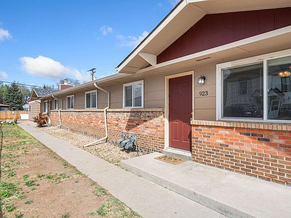 3rd image of 923-925 19th Ave