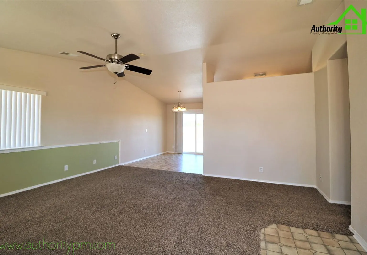 3 bed, 2.0 bath, 1266 sqft, $1,725 — Photo 3