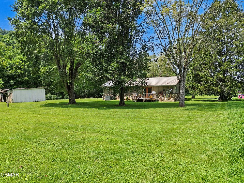 1st image of 115 Dunn Way