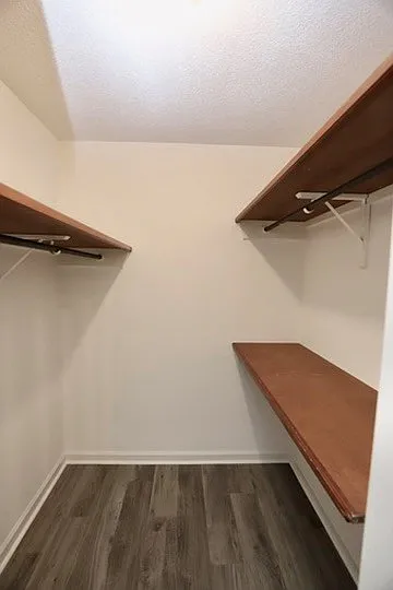 944 Twin Lakes Dr — Photo 51