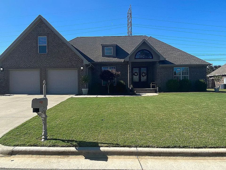 1st image of 138 Wynchase Dr W