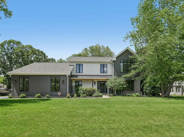 9608 400th AVENUE, Genoa City, WI 53128