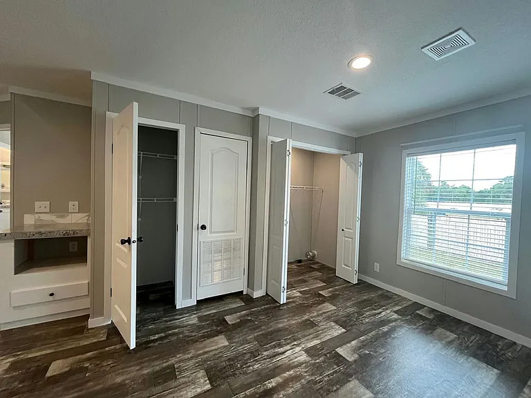 337 Eland Dr #337 — Photo 12