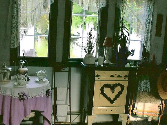 Heated Breezeway/Porch