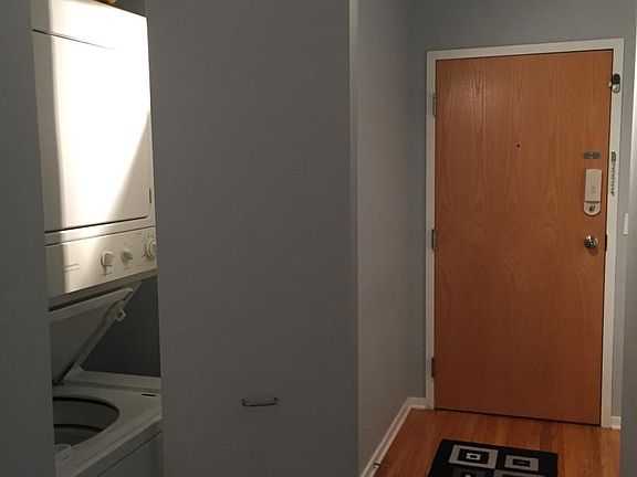 2nd image of 208 W Washington St APT 1404