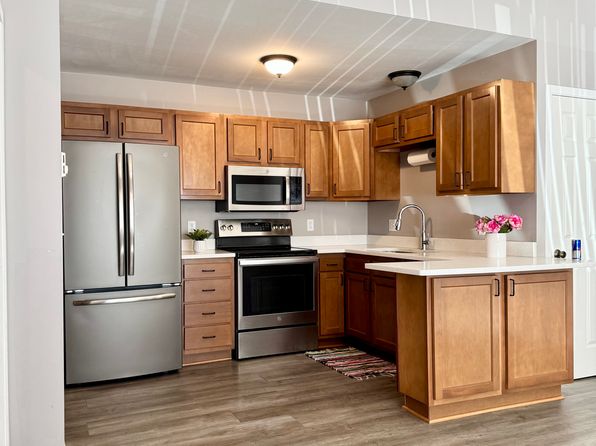 335 Atlantic Ave W #2B