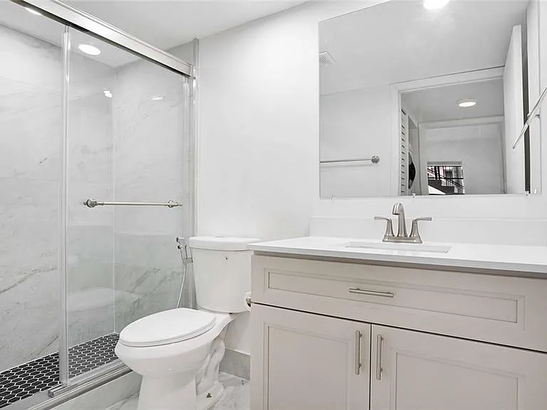 9466 Boca Cove Cir #303 — Photo 35