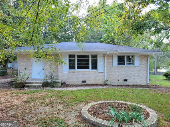 117 Martha St, Winder, GA 30680