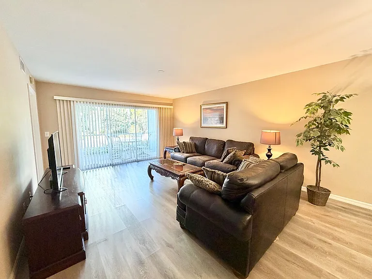 509 Roma Ct #107 — Photo 8