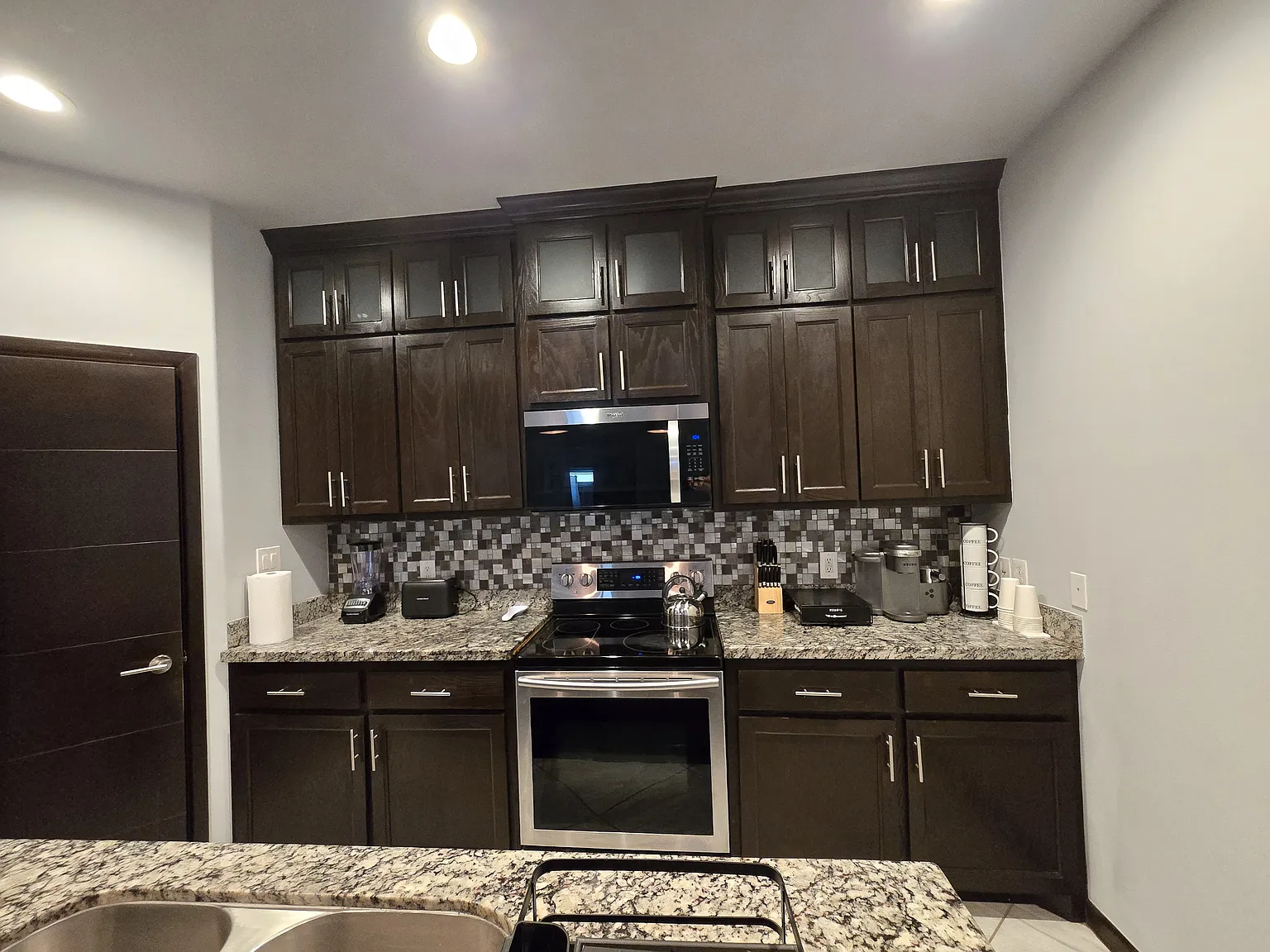 6743 Garden Woods Ave — Photo 3