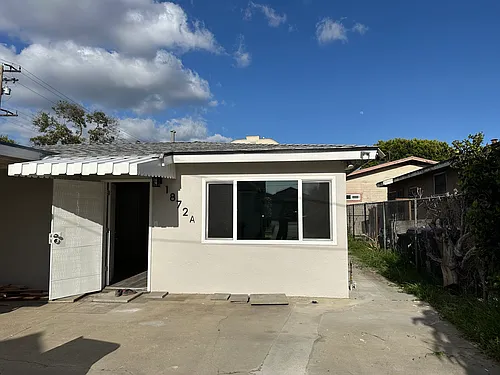 1872 Lemon Ave Photo 1