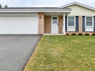 107 Mercury Ct, Mukwonago, WI 53149