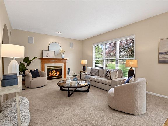 3rd image of 1734 Matthew Ct