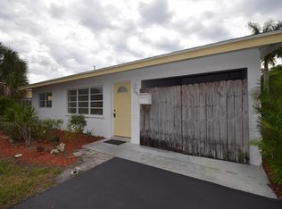 226 SW 2nd St, Boca Raton, FL 33432