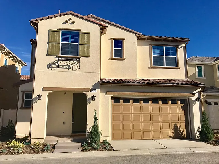 15849 Ellington Way — Photo 1