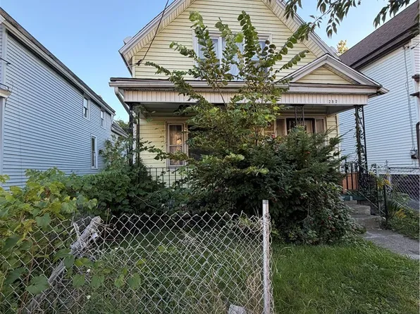 297 Riley St, Buffalo, NY 14208