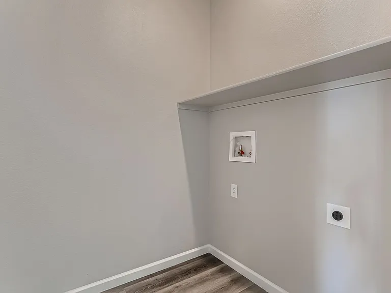 5315 E 63rd Pl — Photo 28