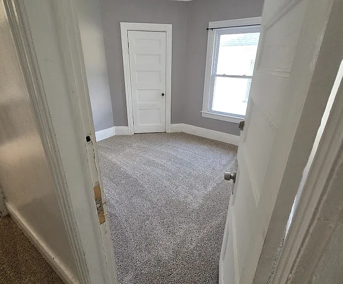 143 Earl St — Photo 12