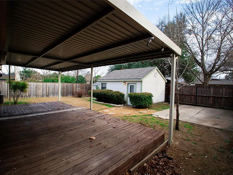 1217 Danville Dr — Photo 29