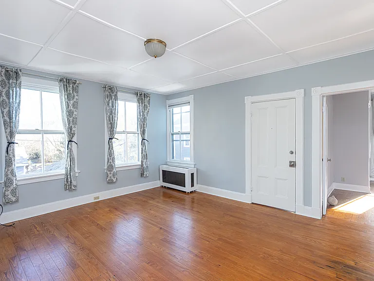 11.5 Newport Ave #2 — Photo 7